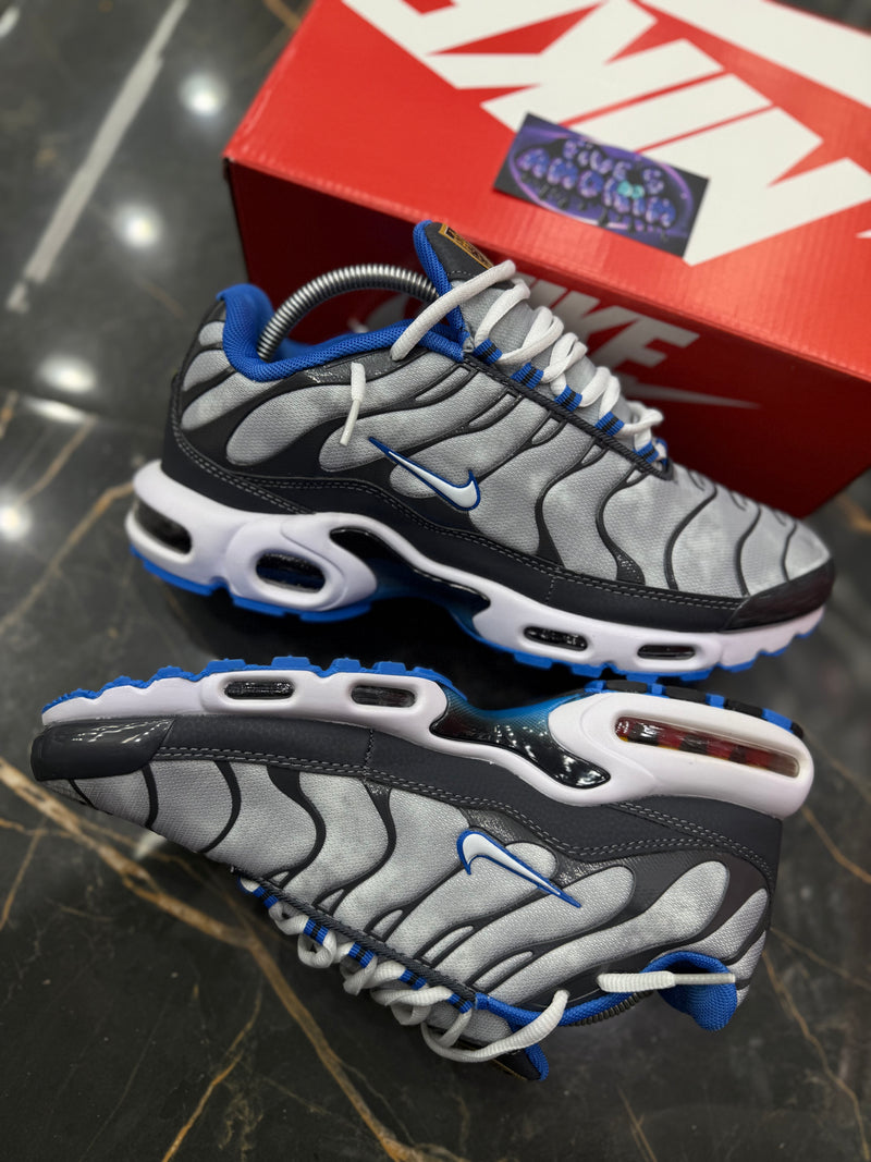 NK AIR MAX PLUS TN "FC" - PRONTA ENTREGA