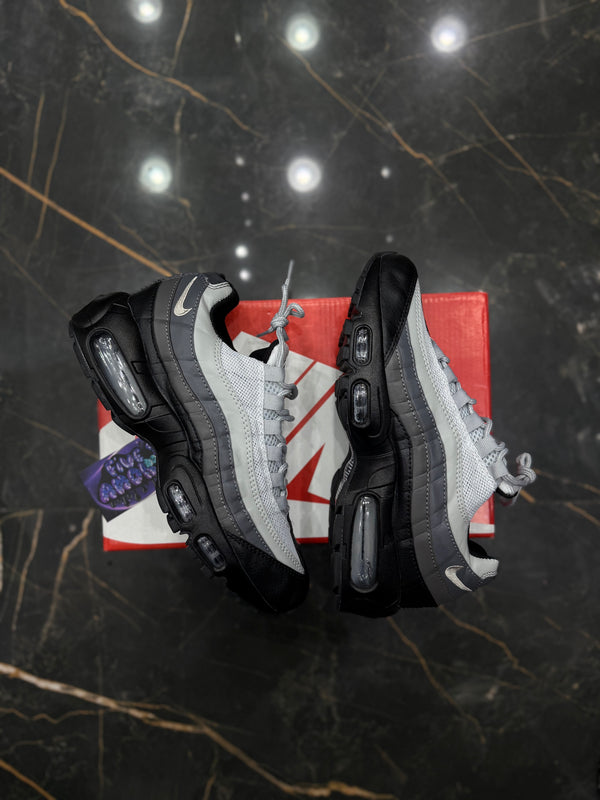 AIR MAX 95 "SILVER BLACK" - PRONTA ENTREGA