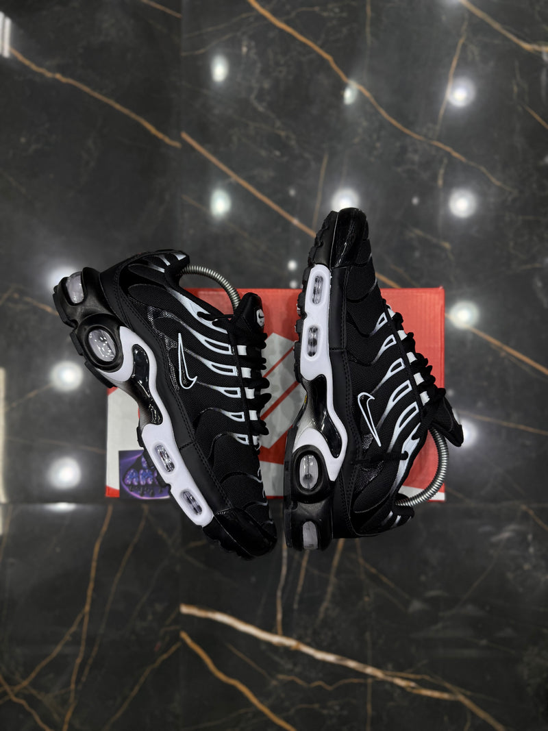 NK AIR MAX PLUS TN "VENOM" - PRONTA ENTREGA