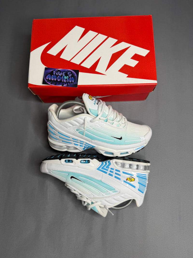 NK AIR MAX PLUS TN III ''LASER BLUE'' - PRONTA ENTREGA