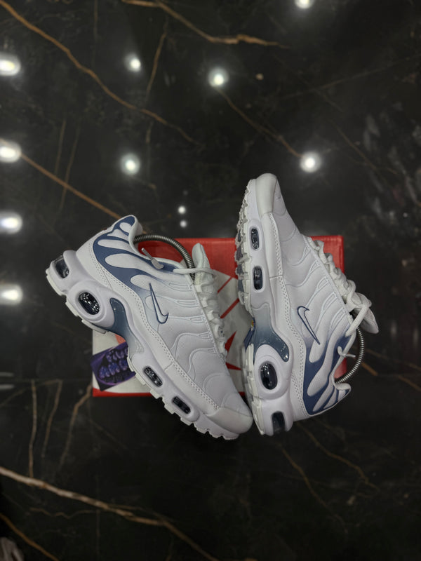 NK AIR MAX PLUS TN "SUMMIT WHITE" - PRONTA ENTREGA