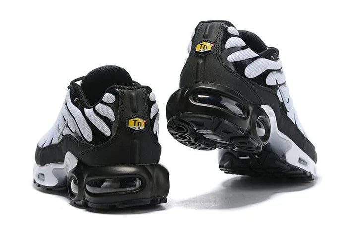 NK AIR MAX PLUS TN "OREO" - PRONTA ENTREGA