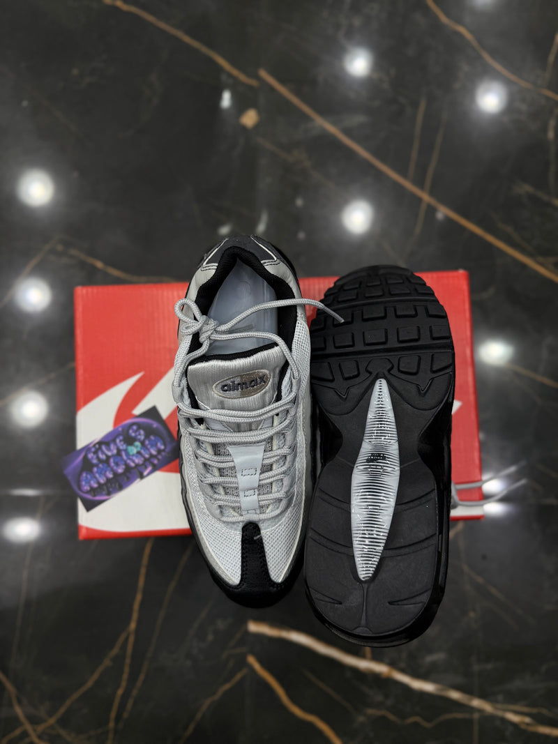 AIR MAX 95 "SILVER BLACK" - PRONTA ENTREGA