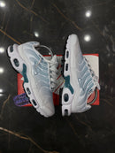 NK AIR MAX PLUS TN "MICA GREEN" - PRONTA ENTREGA