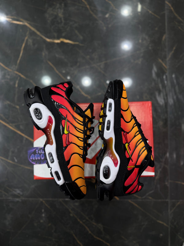 NK AIR MAX PLUS TN ''BARCELONA V2'' - PRONTA ENTREGA