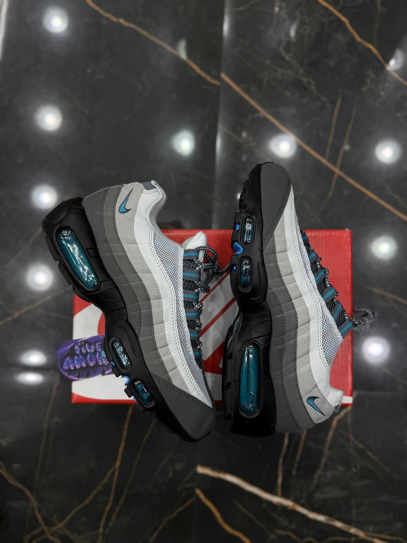 AIR MAX 95 "NEON TURQUOISE" - PRONTA ENTREGA