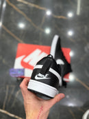 Borough Low “Preto”