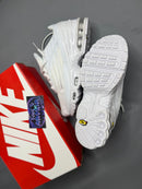 NK AIR MAX PLUS TN III ''TRIPLE WHITE'' - PRONTA ENTREGA
