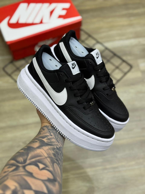 Court Vision sola Alta “Preto/Branco” - Pronta entrega