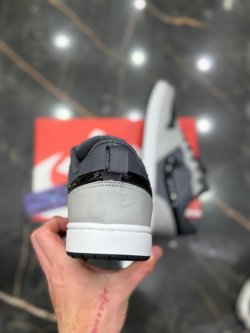 Borough Low “Cinza/Preto”