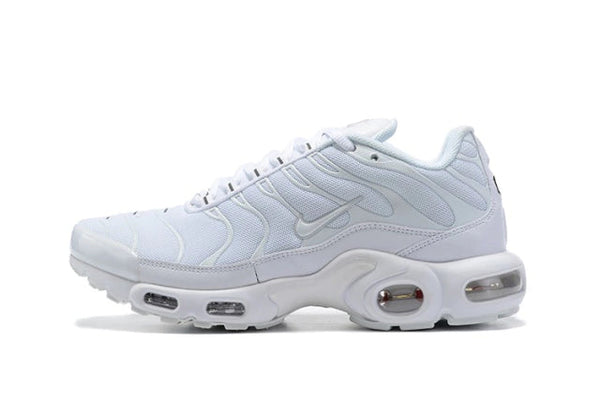 NK AIR MAX PLUS TN "TRIPLE WHITE" - PRONTA ENTREGA