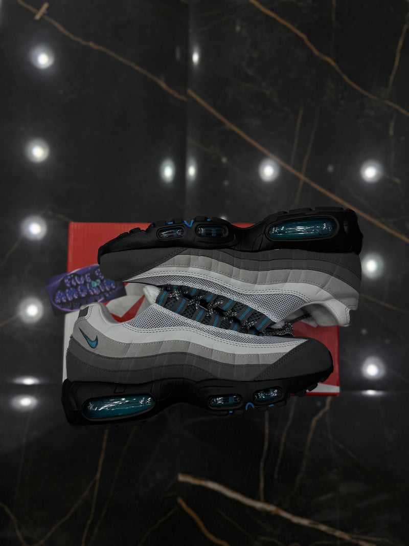 AIR MAX 95 "NEON TURQUOISE" - PRONTA ENTREGA