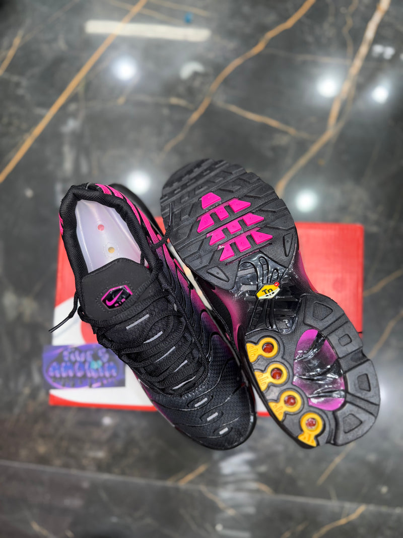 NK AIR MAX PLUS TN "HYPER PINK" - PRONTA ENTREGA