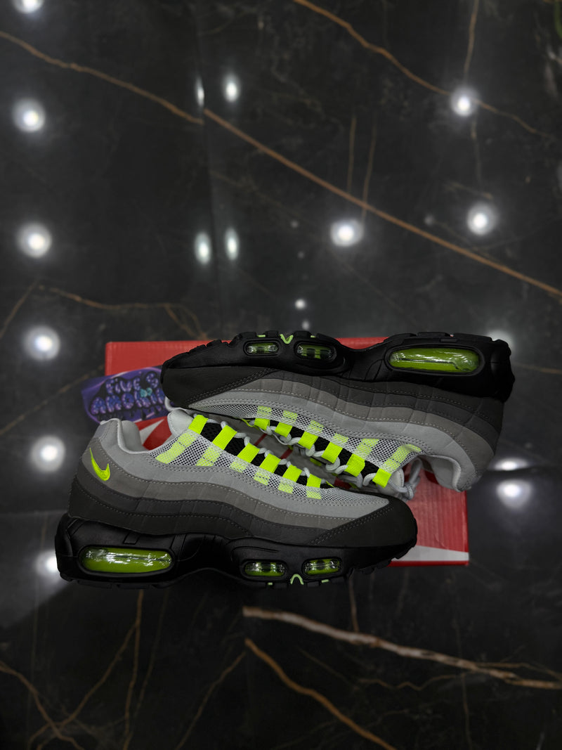 AIR MAX 95 “OG NEON” - PRONTA ENTREGA