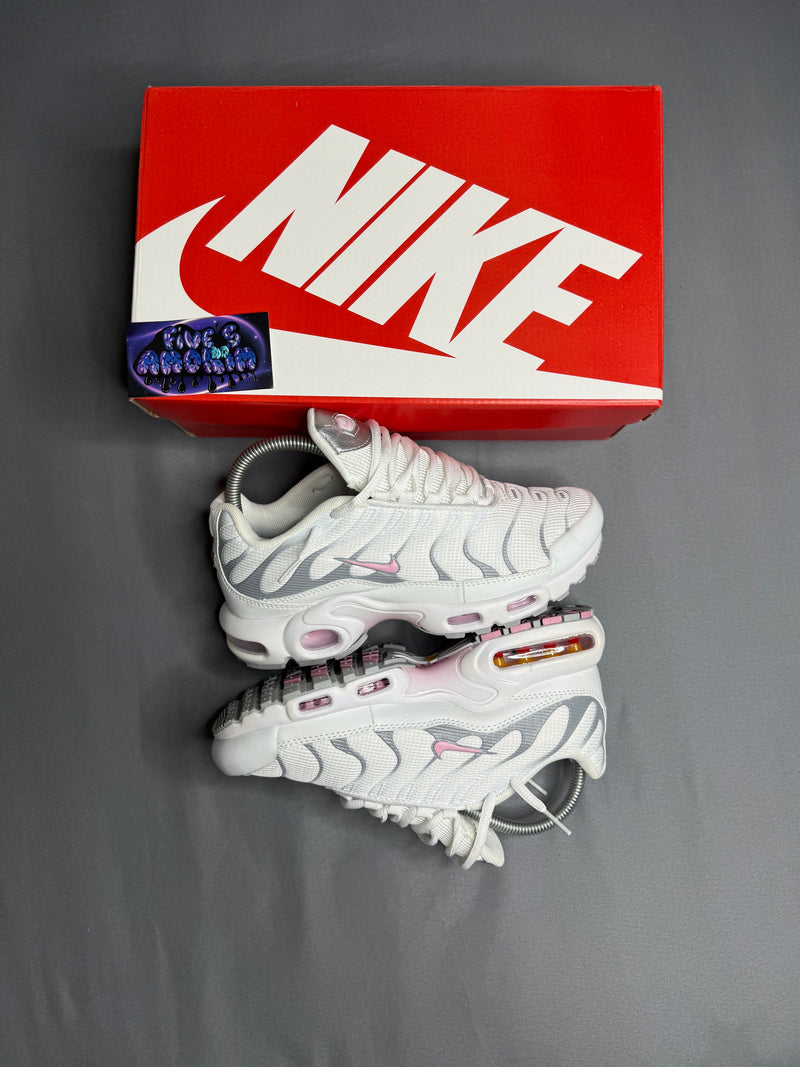 NK AIR MAX PLUS TN "PINK RISE" - PRONTA ENTREGA