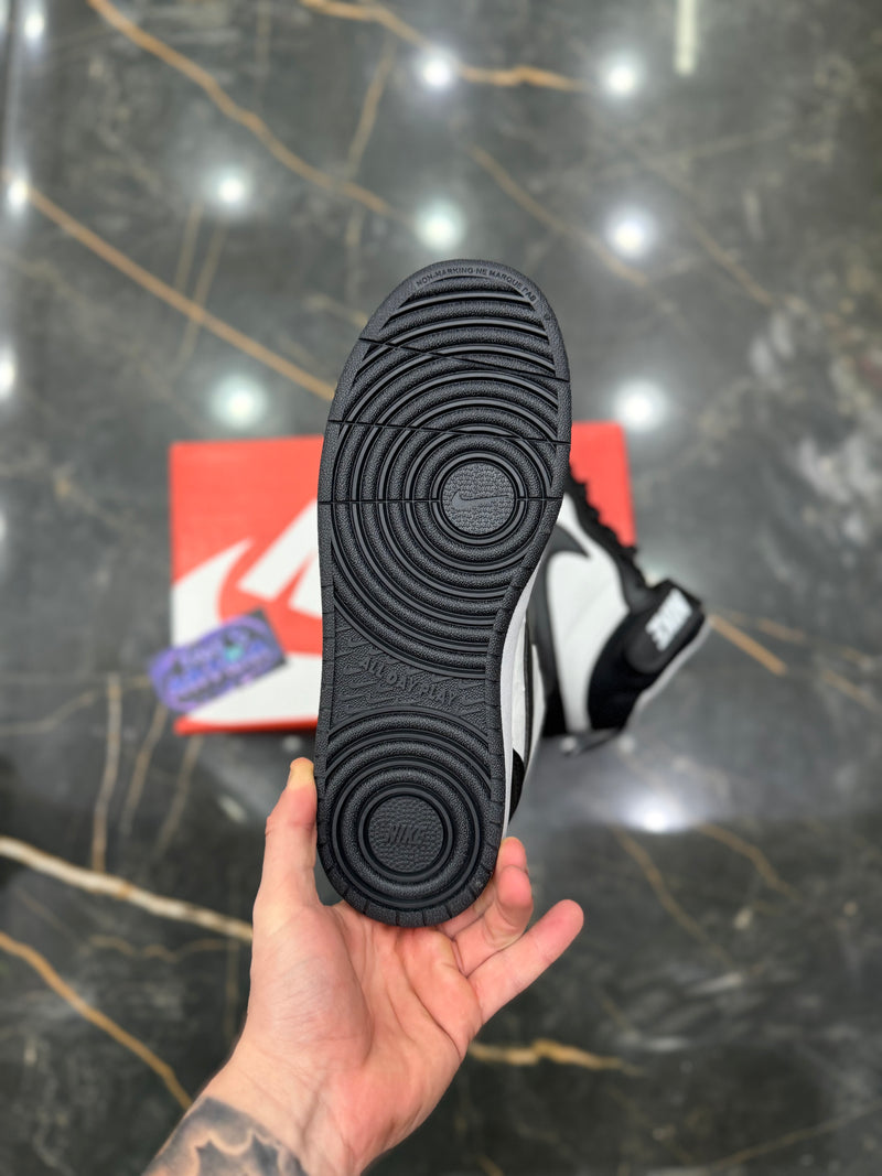 Borough Mid “Panda”