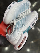 NK AIR MAX PLUS TN "MICA GREEN" - PRONTA ENTREGA
