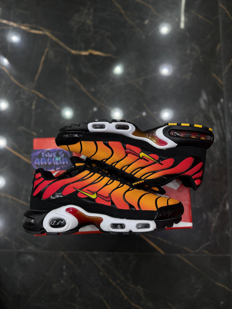 NK AIR MAX PLUS TN ''BARCELONA V2'' - PRONTA ENTREGA