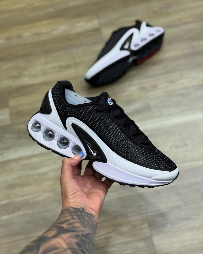 NK AIR MAX DN ''BLACK/WHITE'' - PRONTA ENTREGA