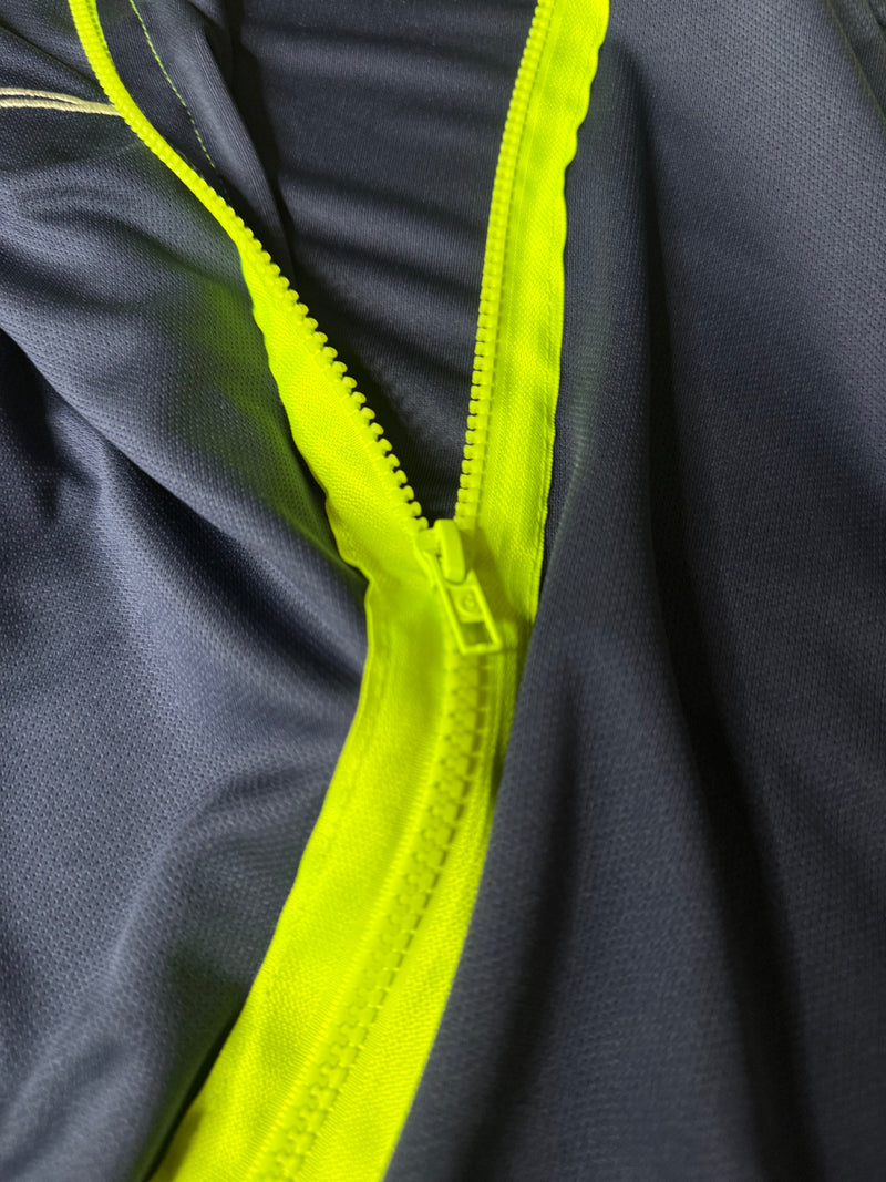 Drifit 2023 "verde/azul florescente"