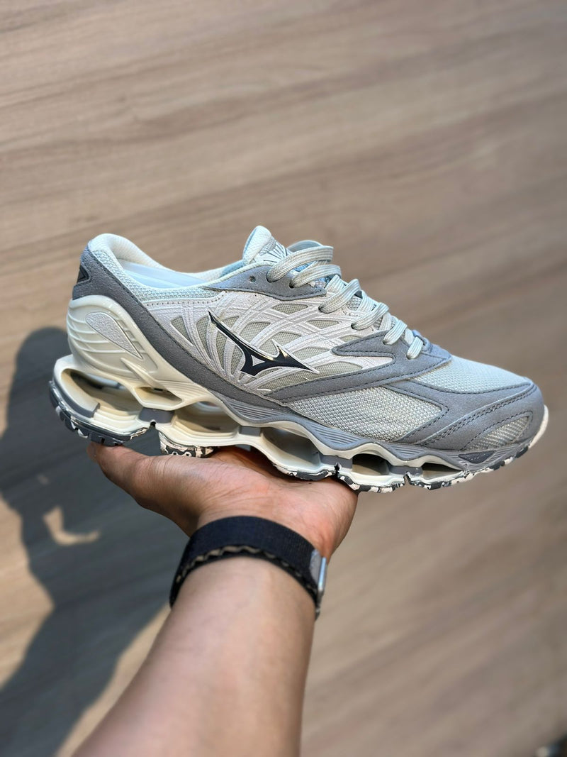 Mizuno Wave Prophecy LS "Cinza"