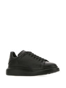Alexander McQueen "All Black"