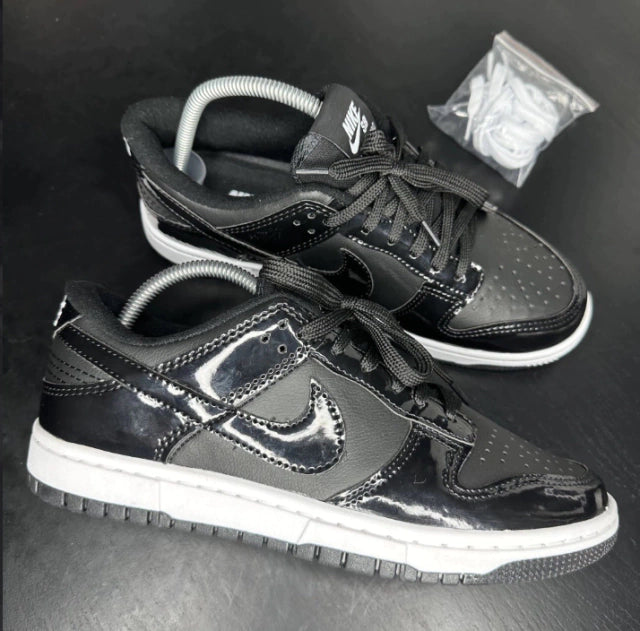 NIKE DUNK LOW SB "Preto Brilhante" - Pronta entrega