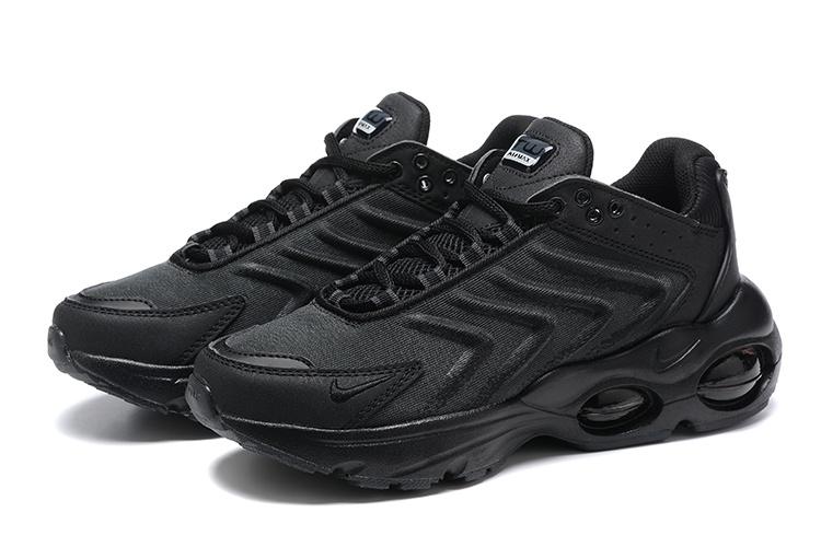 AirMax TW “Triple Black”