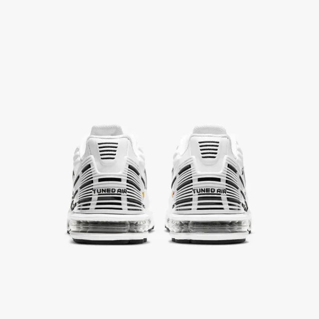 NIKE AIR MAX PLUS TN III ''WHITE BLACK'' - PRONTA ENTREGA