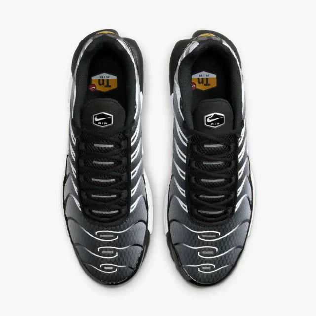 NIKE AIR MAX PLUS TN "BLACK METALIC" - PRONTA ENTREGA