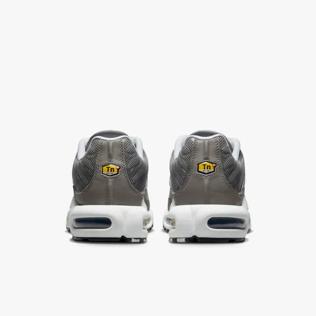 NIKE AIR MAX PLUS TN ''FLAT PEWTER'' - PRONTA ENTREGA