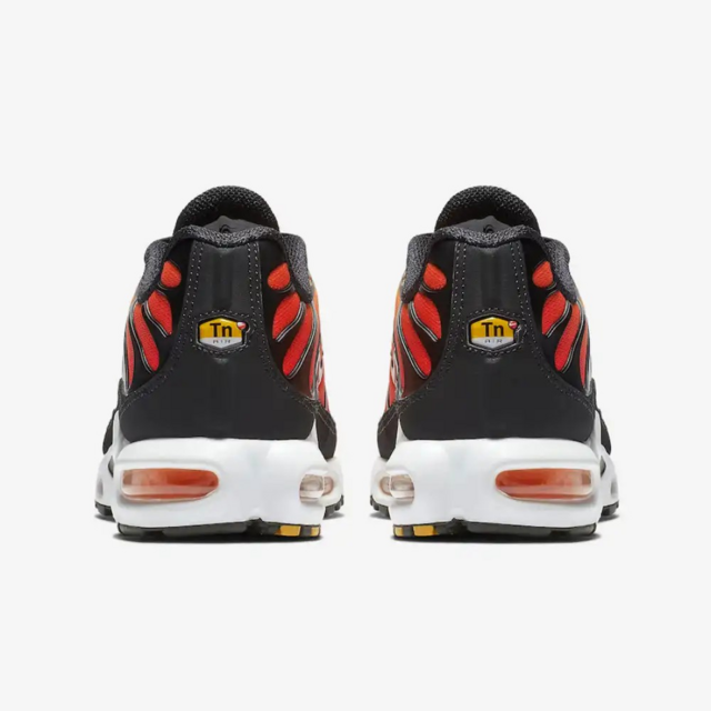 NK AIR MAX PLUS TN PIMENTO" - PRONTA ENTREGA
