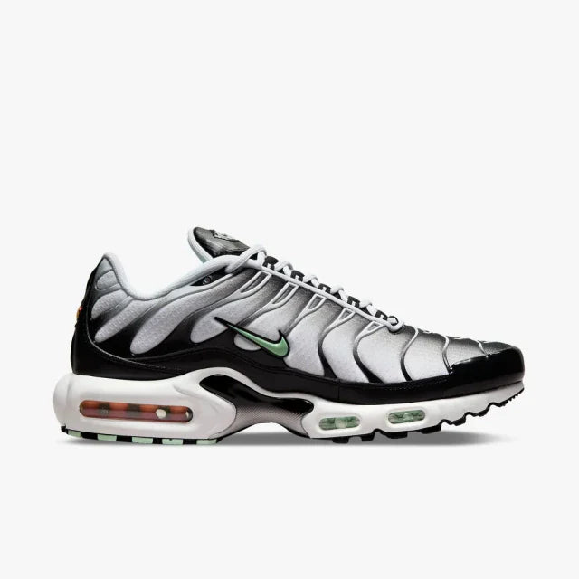 NIKE AIR MAX PLUS TN ''SEAFOAN'' - PRONTA ENTREGA